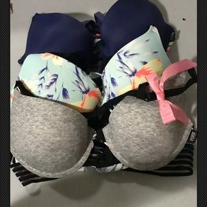 7 Pre-owned Push Up Bra (32A, 32B, 34B) Pink,Heidi